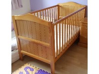 nested sorrento cot bed